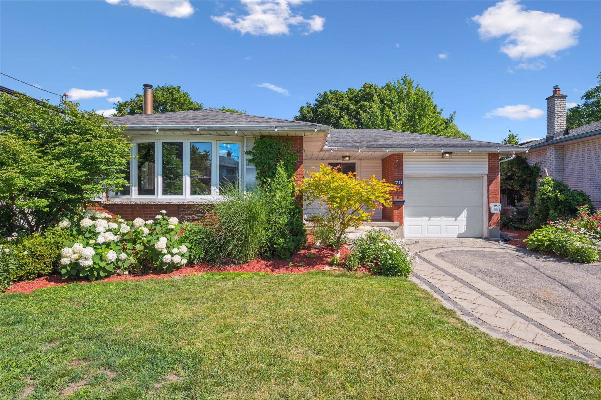 Guelph, ON N1E 3N6,70 Balmoral DR