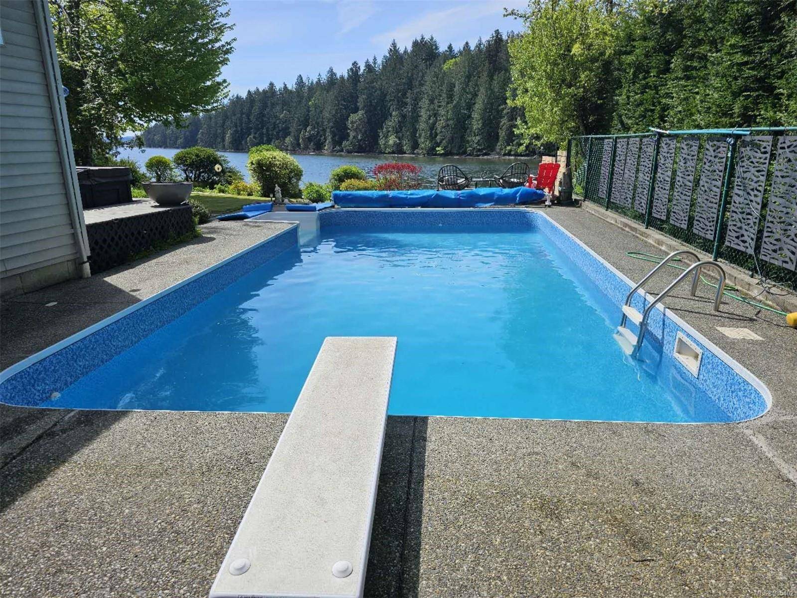 Ladysmith, BC V9G 1L7,4712 Shell Beach Rd