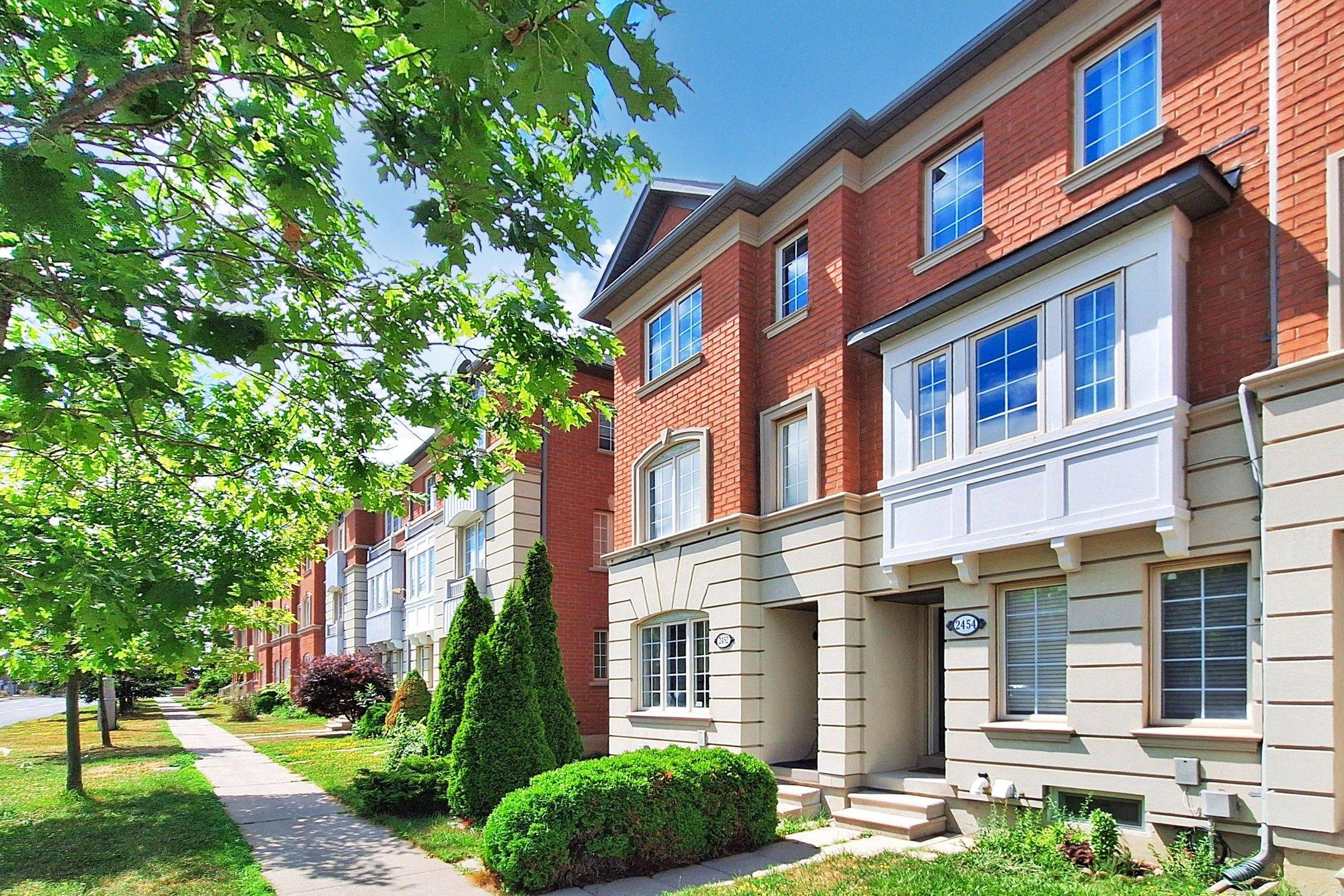 Markham, ON L6B 1J8,2452 Bur Oak AVE
