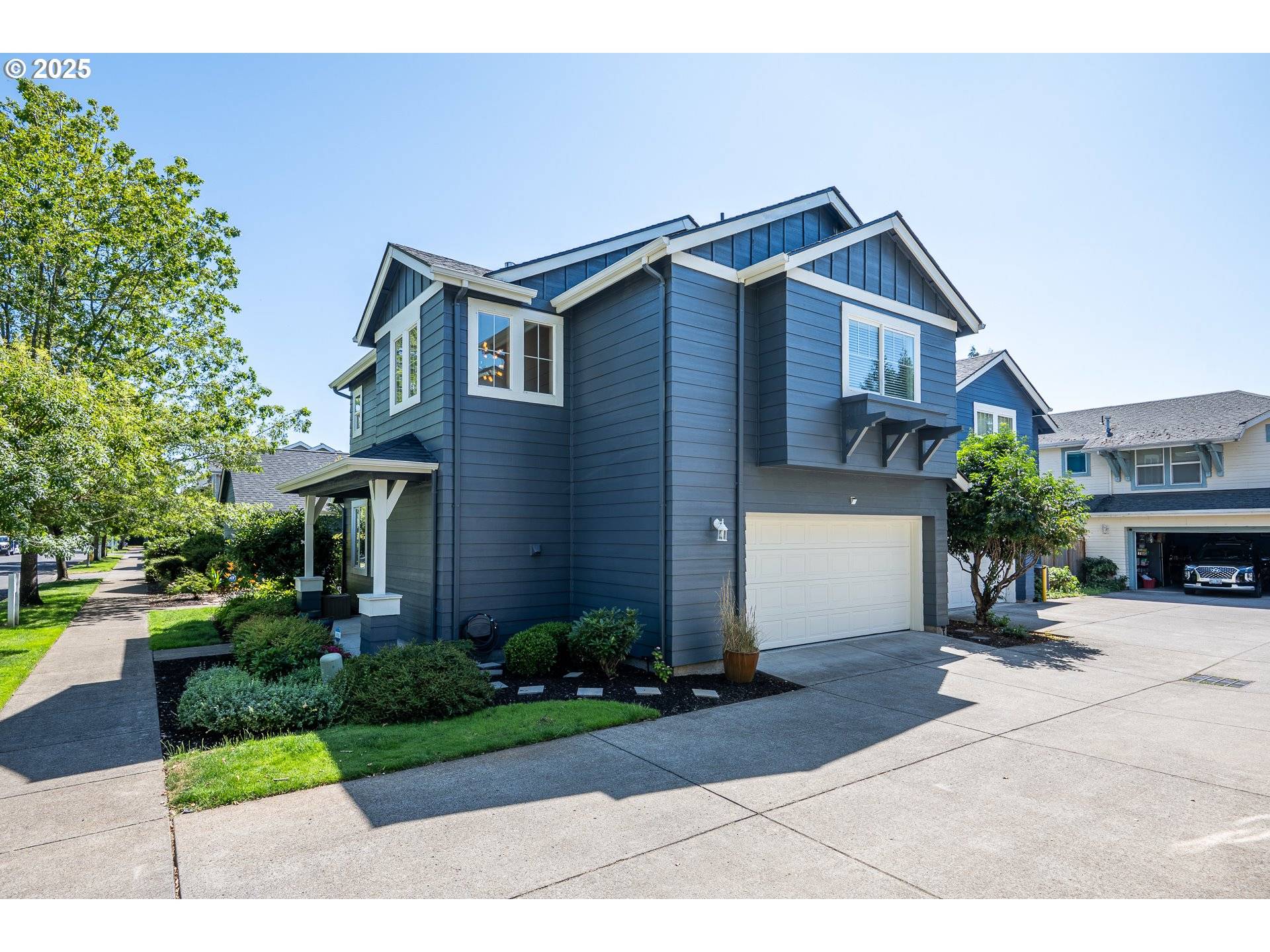 Eugene, OR 97402,1660 Riley LN