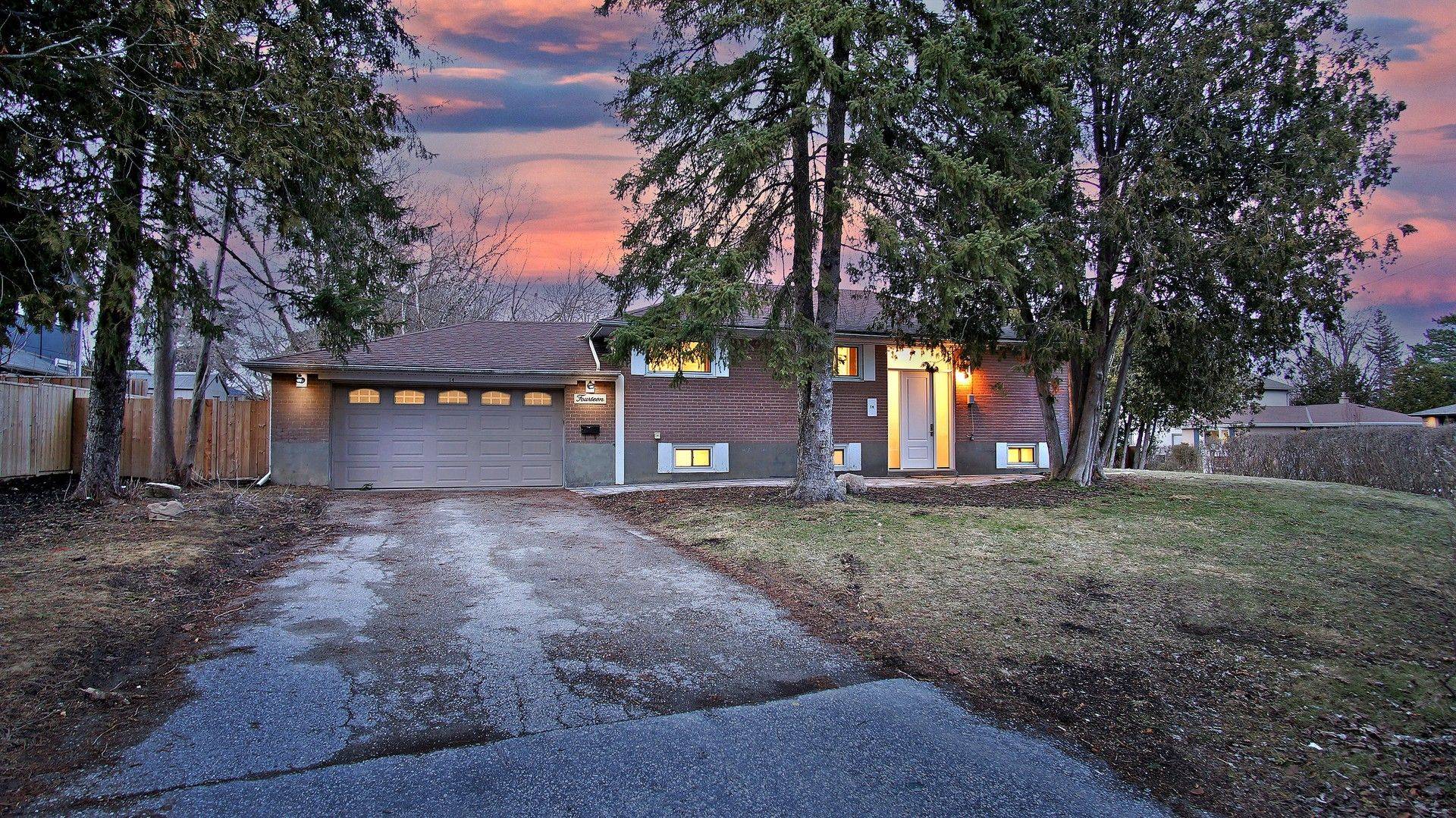 Aurora, ON L4G 3E5,14 Algonquin CRES