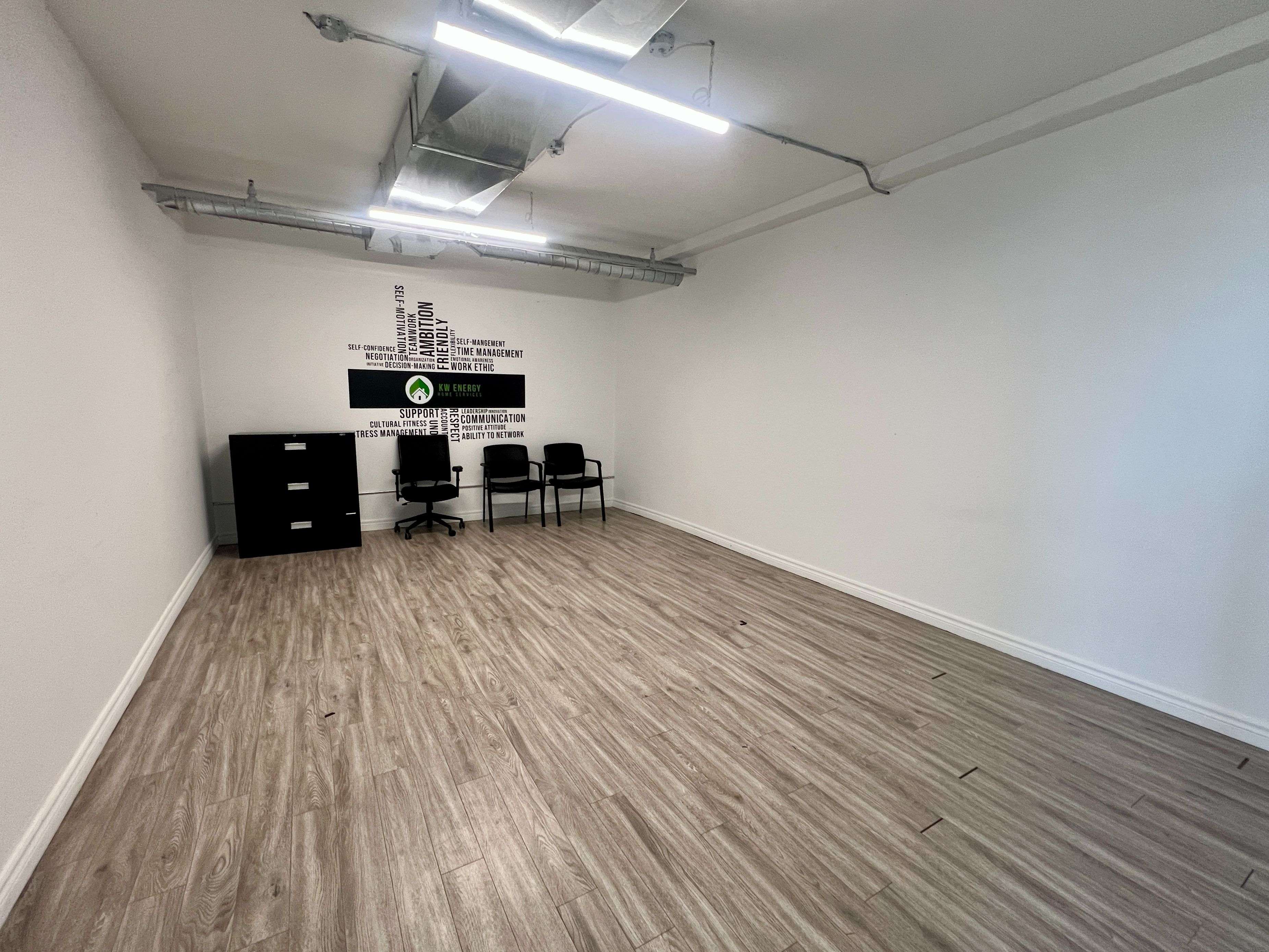 Toronto W06, ON M8W 2W8,105 Brockhouse RD #200E
