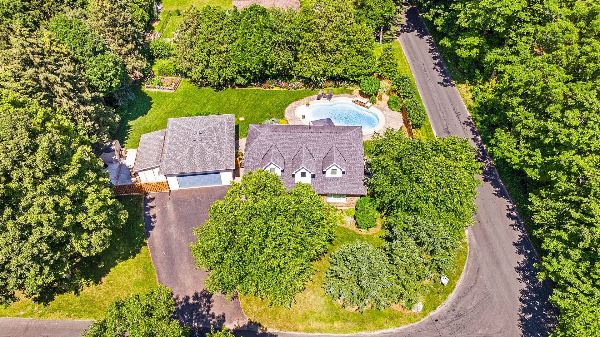 Burlington, ON L7P 0L7,6487 Panton ST