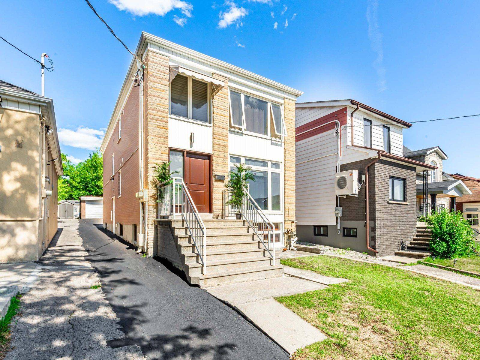 Toronto W03, ON M6E 4E3,65 Branstone RD