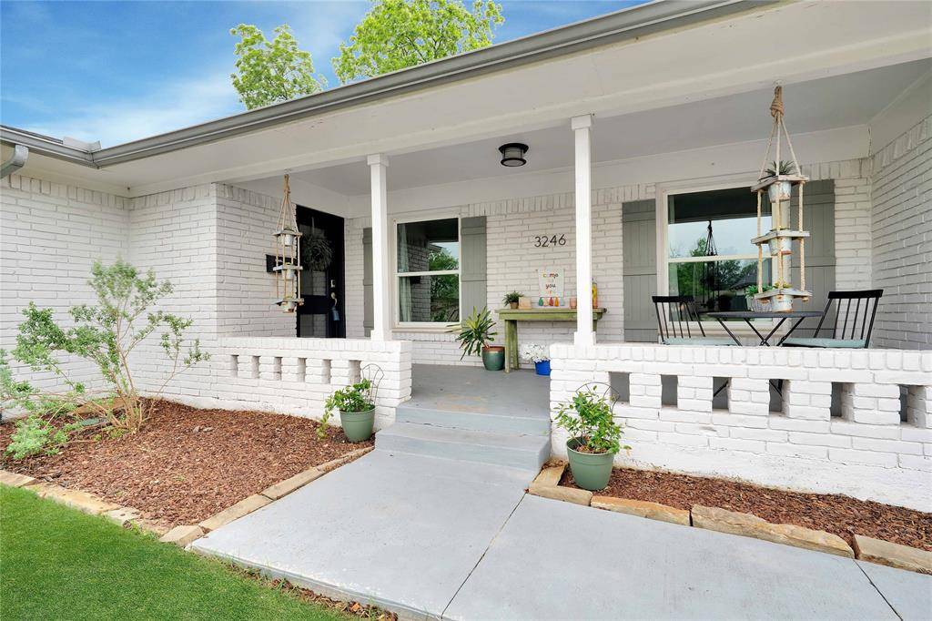 Dallas, TX 75220,3246 Darvany Drive
