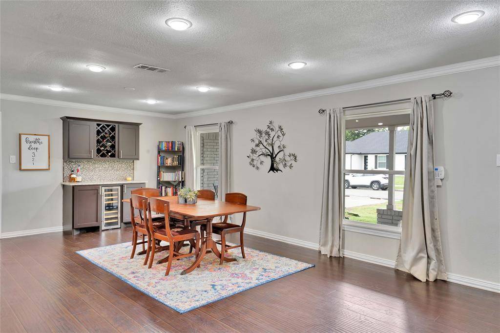 Dallas, TX 75220,3246 Darvany Drive