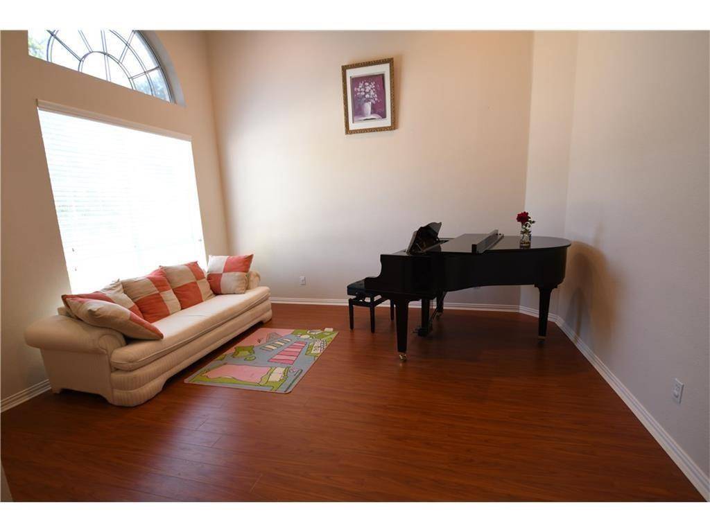 Richardson, TX 75082,4141 Silverthorne Street