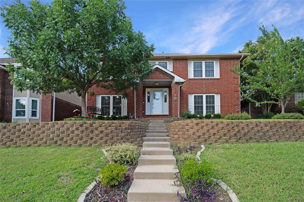 Carrollton, TX 75010,1109 Holly Drive