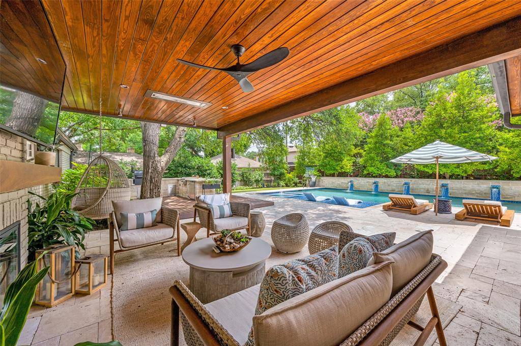 Dallas, TX 75229,4616 Hallmark Drive