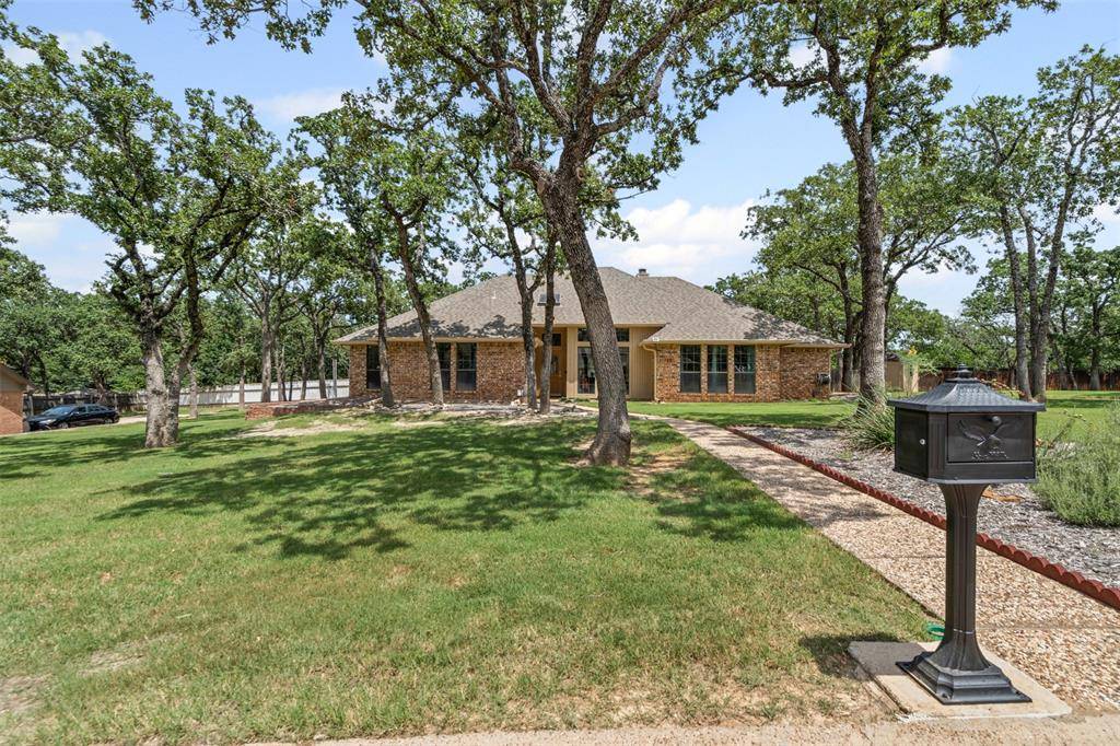 Kennedale, TX 76060,708 Shady Creek Drive