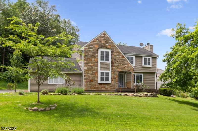 Washington Twp., NJ 07840,1 Knob Hill Rd