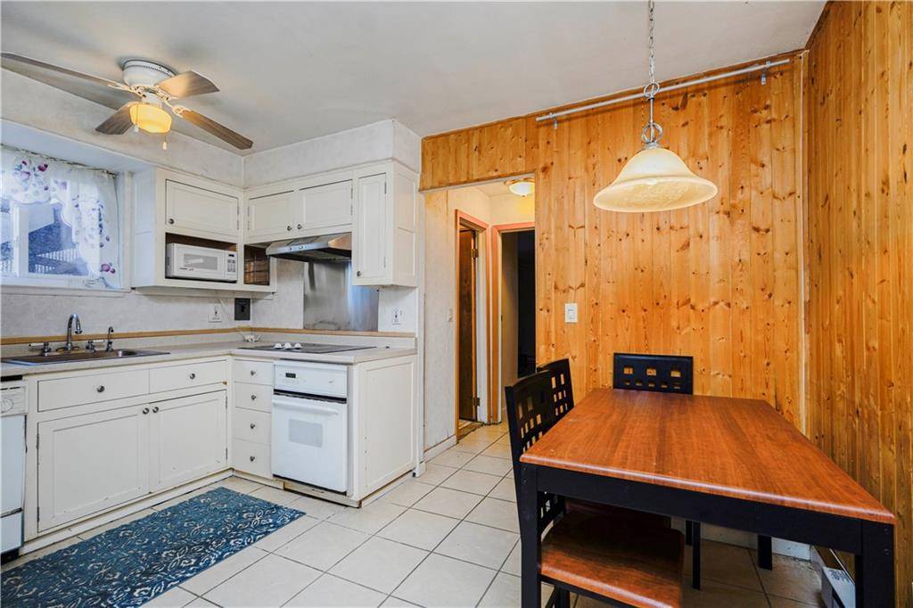 56 Wolverine ST, Staten Island, NY 10306