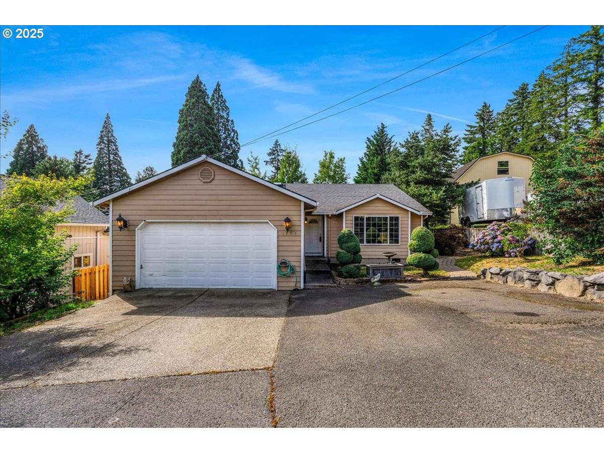 Milwaukie, OR 97267,5155 SE THOMAS SMITH RD