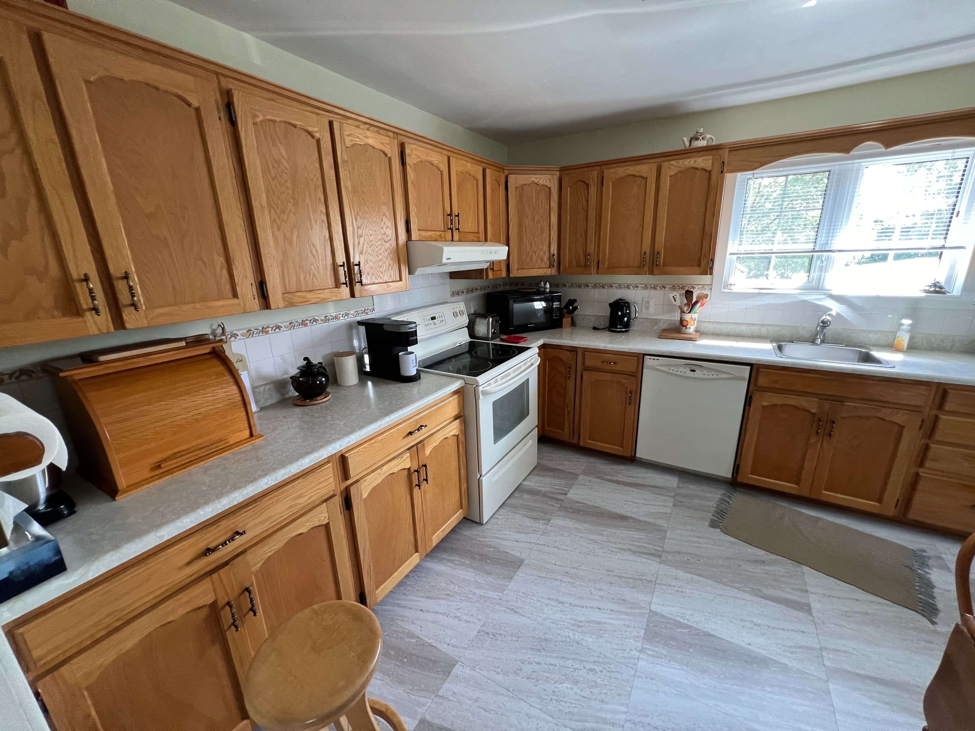 Kirkland Lake, ON P2N 1C2,40 Algonquin AVE