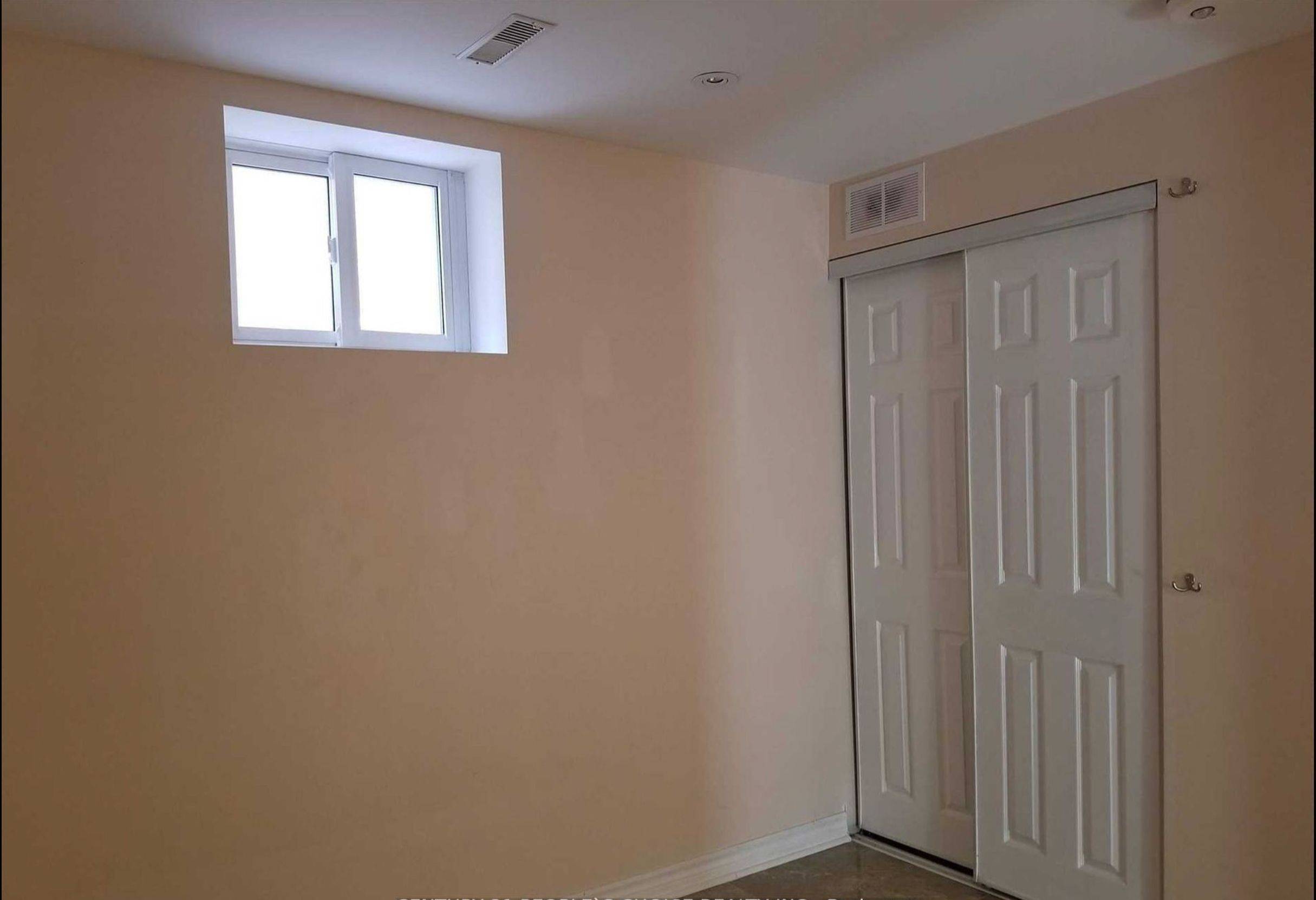 Mississauga, ON L5V 2H1,5689 Sidmouth ST #Lower