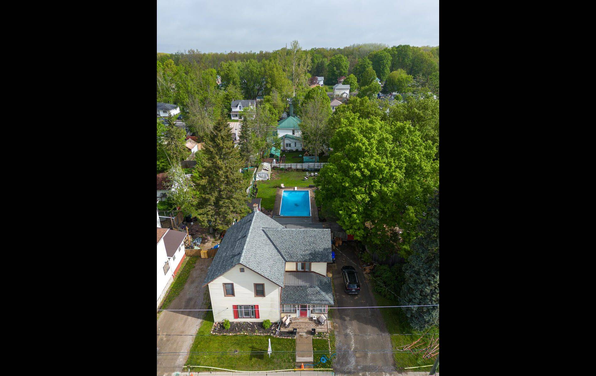Havelock-belmont-methuen, ON K0L 1Z0,11 George ST E