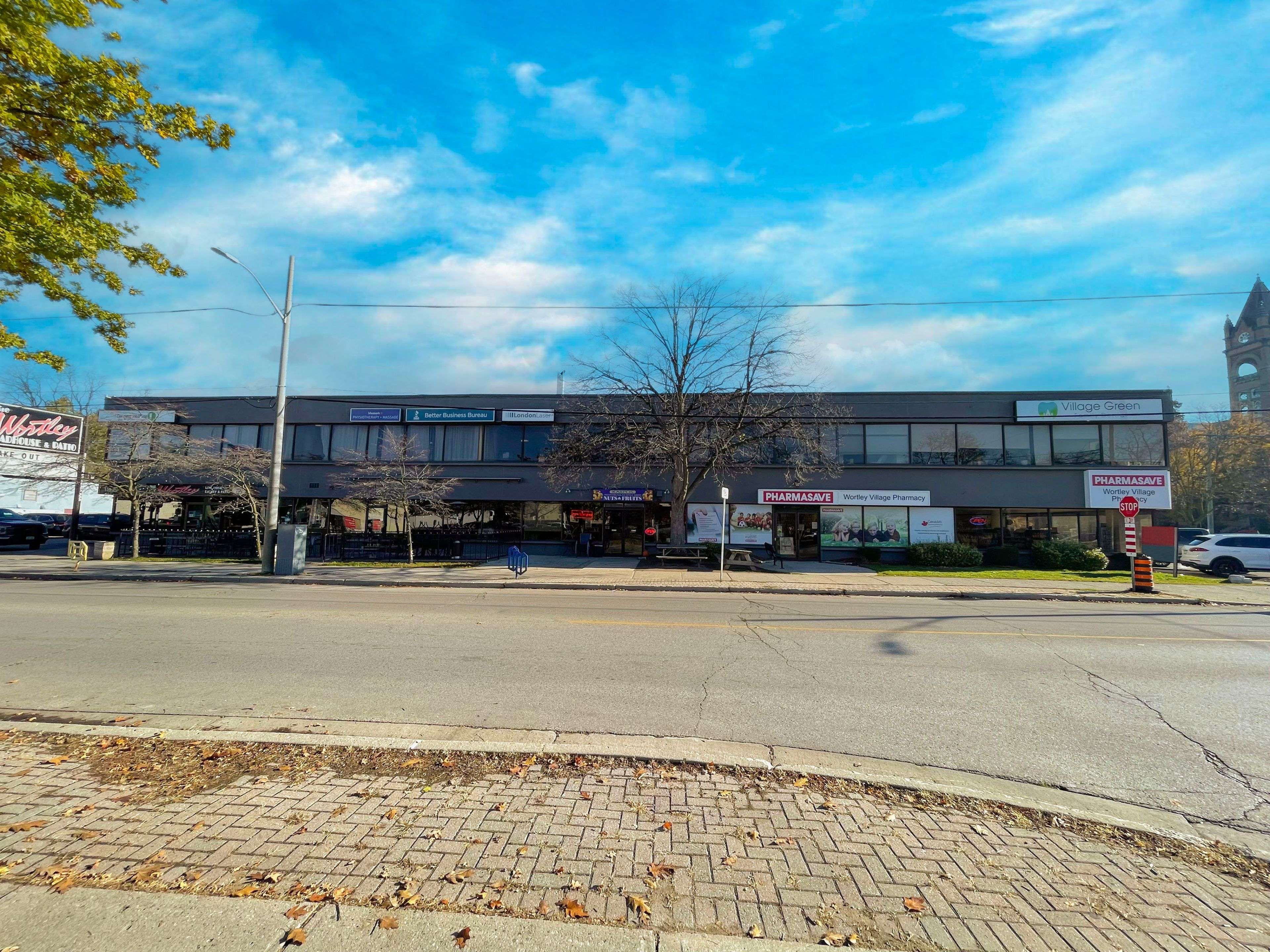 London South, ON N6C 4Y7,190 Wortley RD #Unit LL2