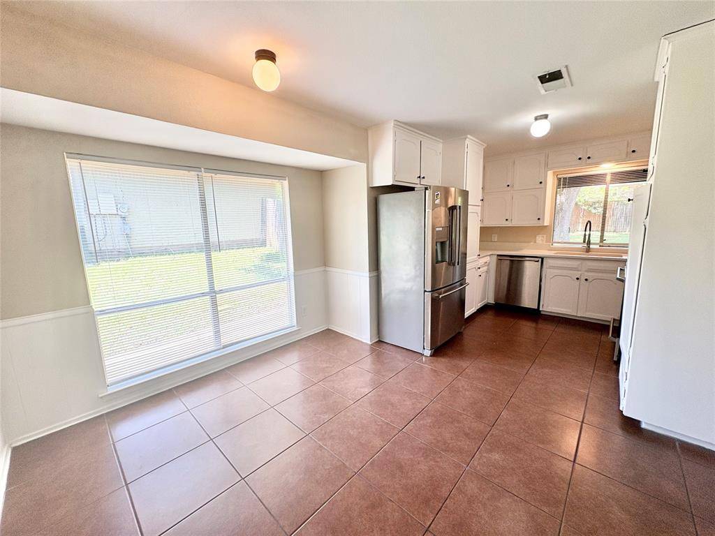 Arlington, TX 76016,5403 Marshfield Court
