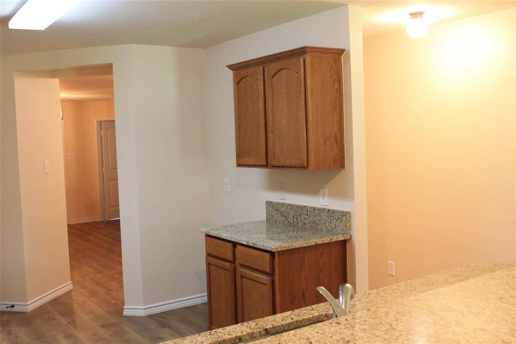 Heartland, TX 75126,2044 Lake Trail Drive
