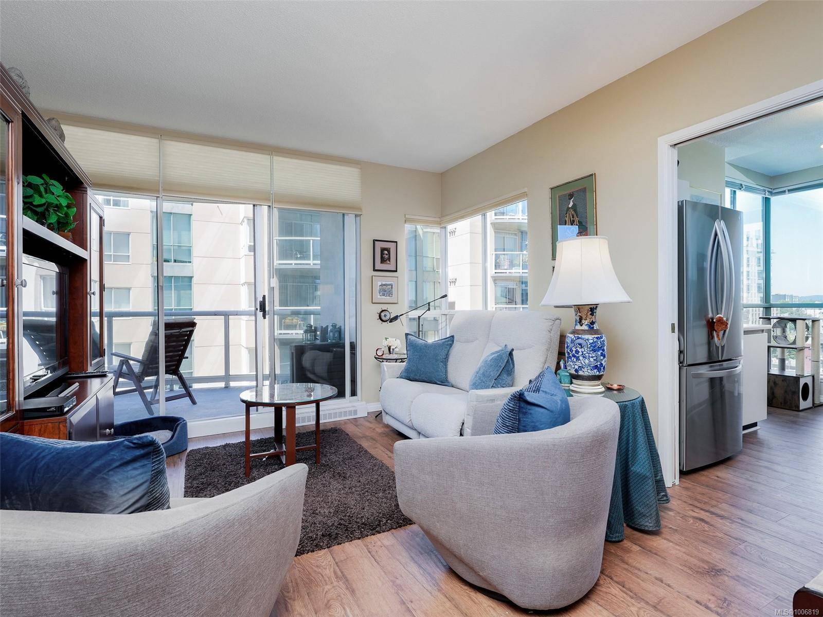 Victoria, BC V8V 4Y4,1020 View St #903