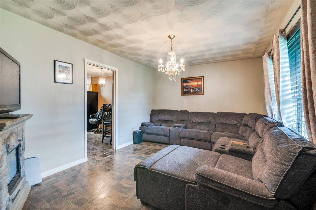 Mesquite, TX 75150,2618 Eastbrook Drive
