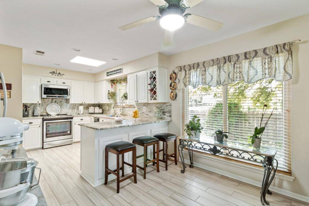 Teague, TX 75860,18 Mimosa Lane