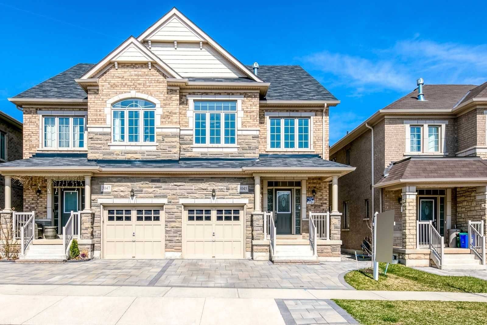Oakville, ON L6H 7H5,3045 Max Khan BLVD