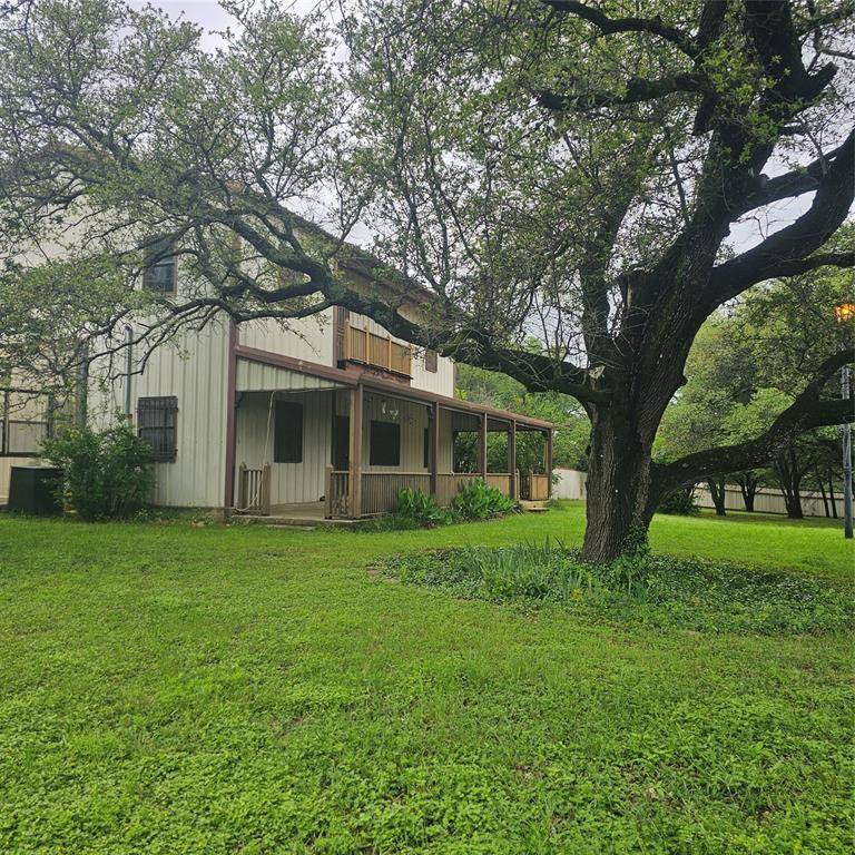 Whitney, TX 76692,1137 State Highway 22