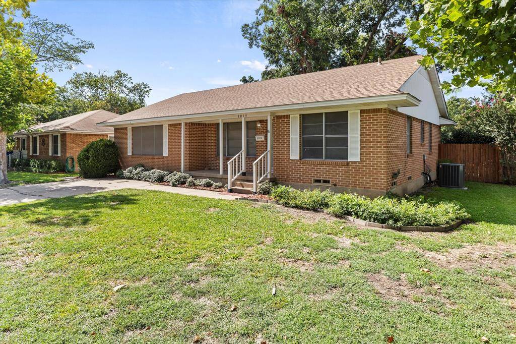Garland, TX 75040,1015 Alamo Lane