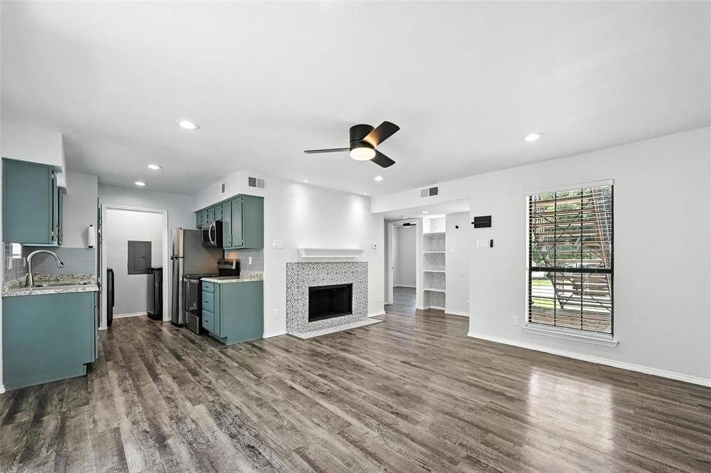 Garland, TX 75043,5801 Lake Hubbard Parkway