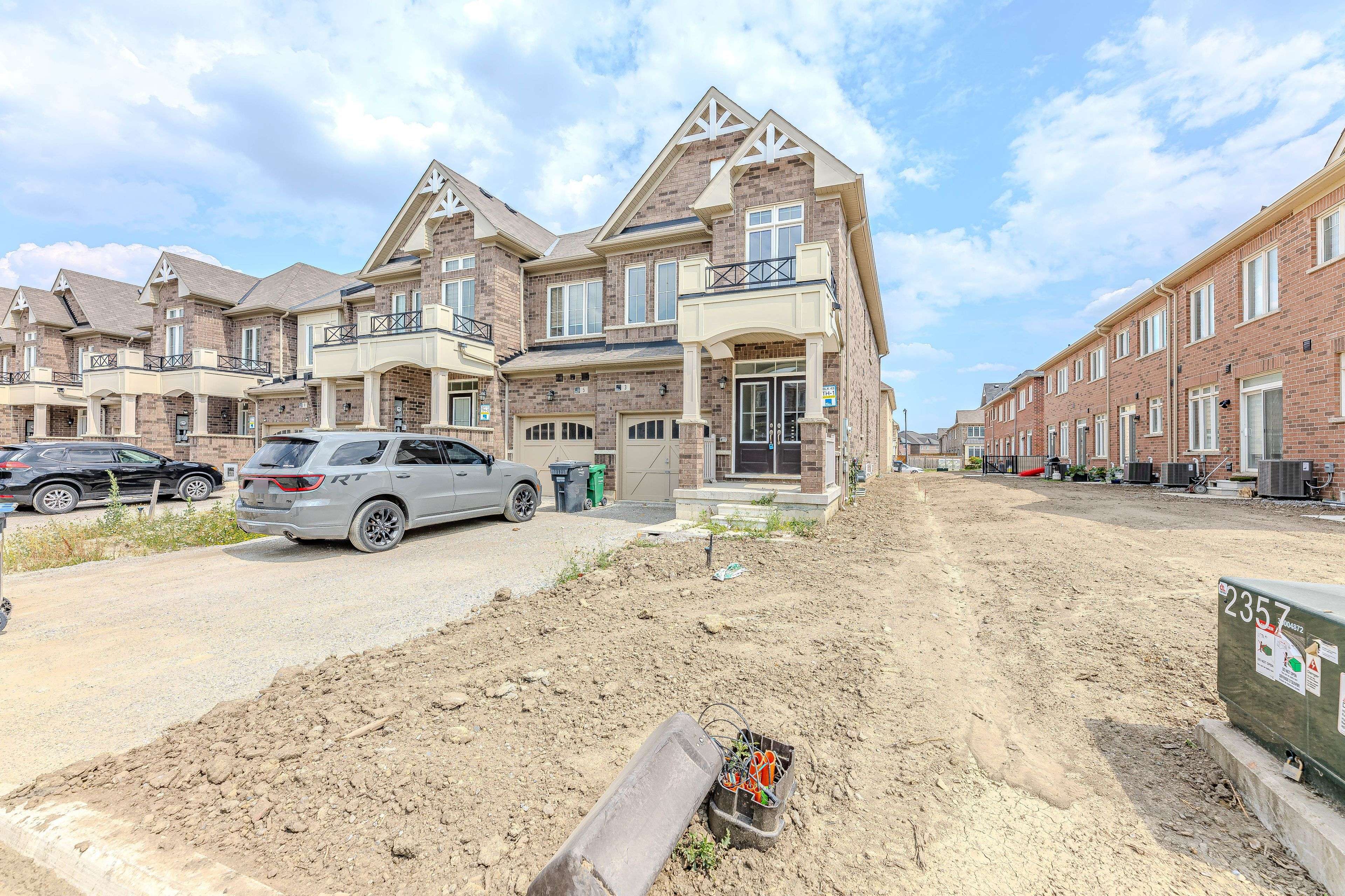 Caledon, ON L7C 4G8,3 Royal Fern CRES