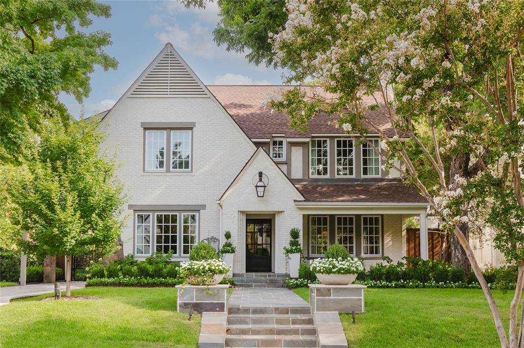 Dallas, TX 75214,7009 Lakeshore Drive