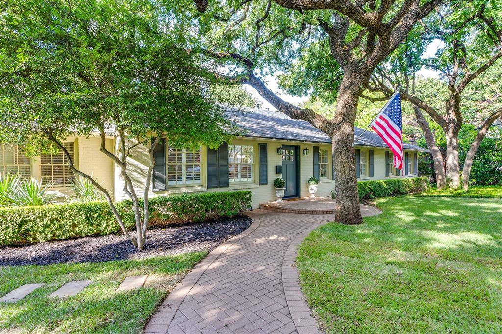 Fort Worth, TX 76107,3604 Sherwood Avenue