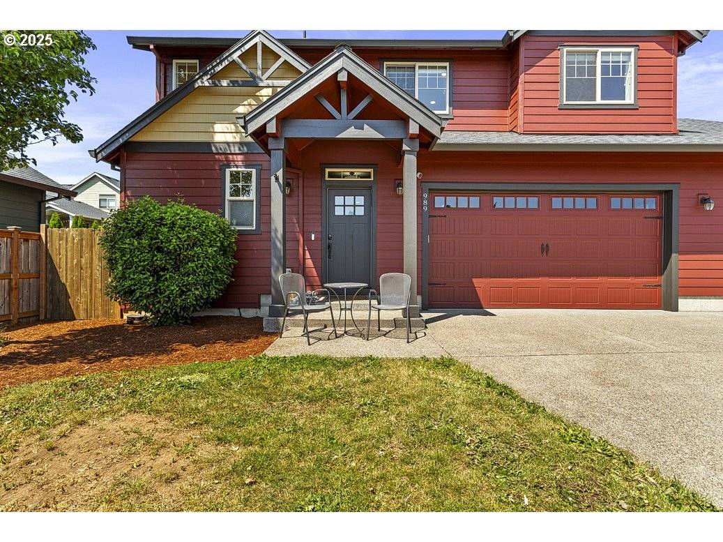 Estacada, OR 97023,989 SE PINEVIEW CT
