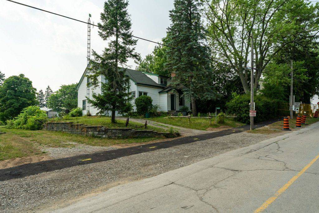 West Lincoln, ON L0R 1Y0,2490 St Anns RD