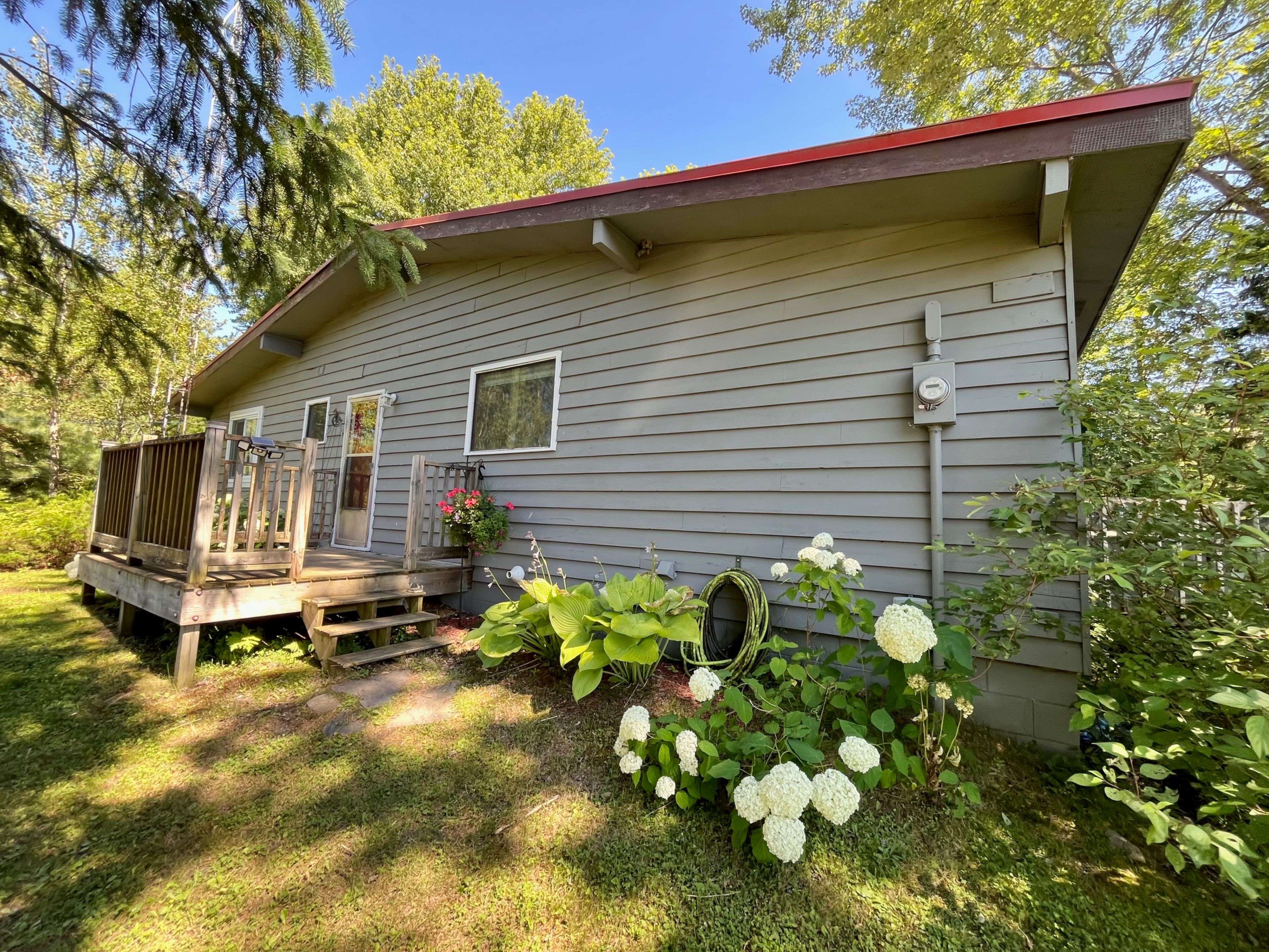 Minden Hills, ON K0M 2K0,1093 Tiffany LN