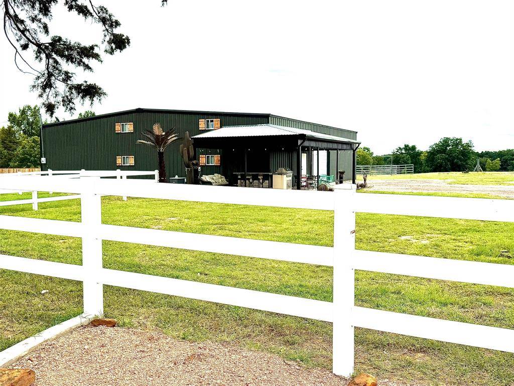 Valley View, TX 76272,8740 E Fm 922