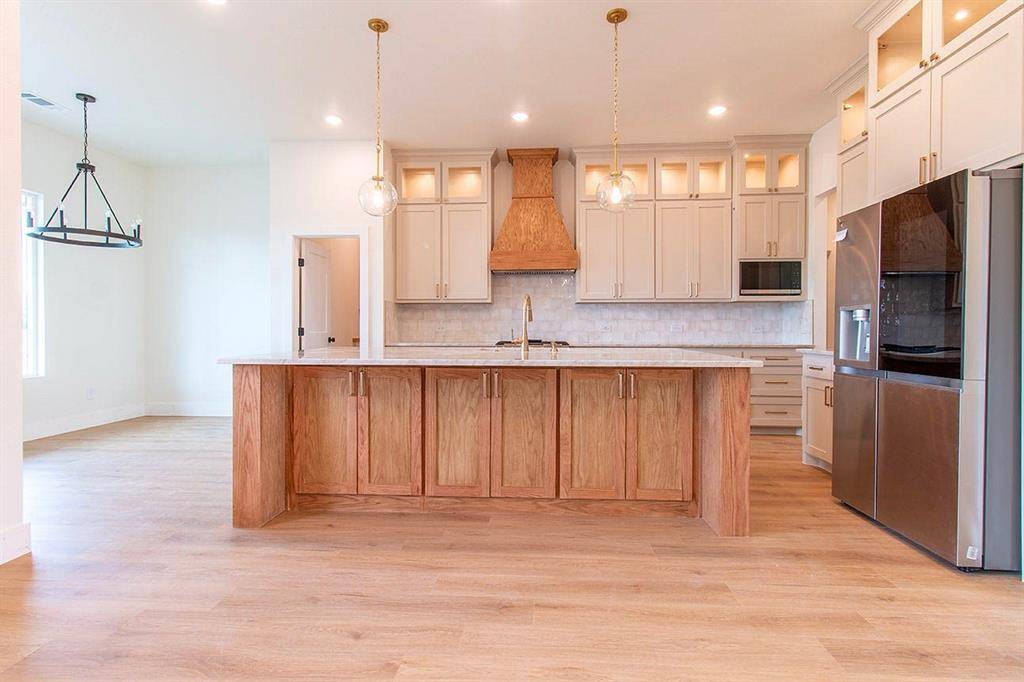 Oak Ridge, TX 75142,1444 Water Oak Drive