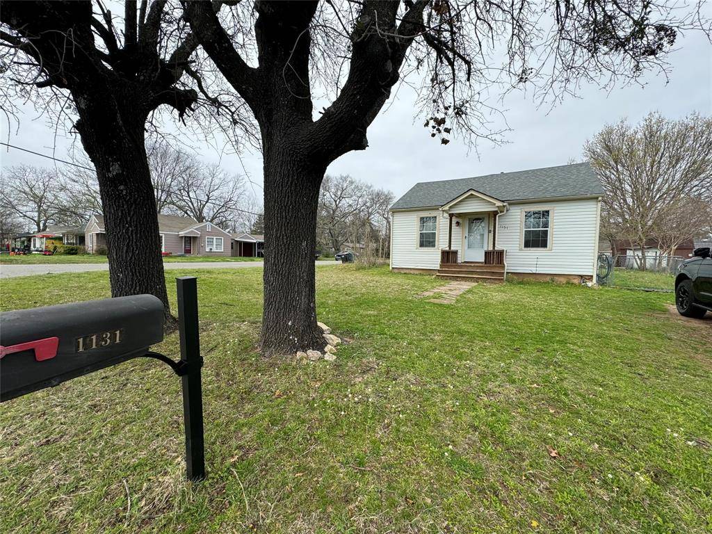 Denison, TX 75020,1131 W Munson Street
