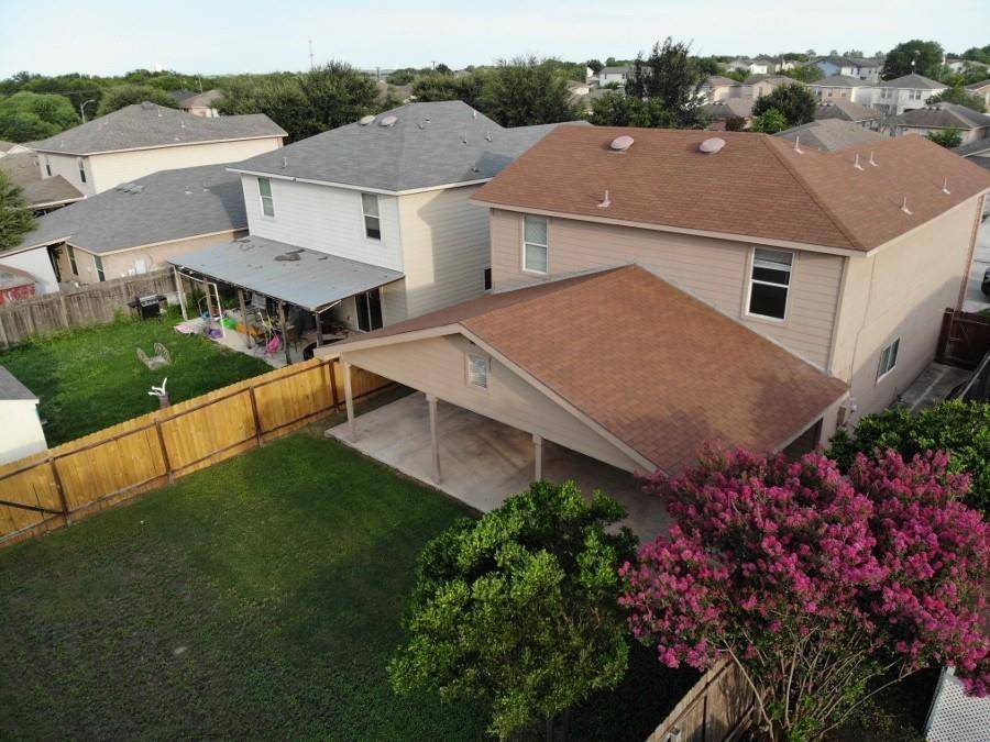 San Antonio, TX 78245,9739 Crescent Moon