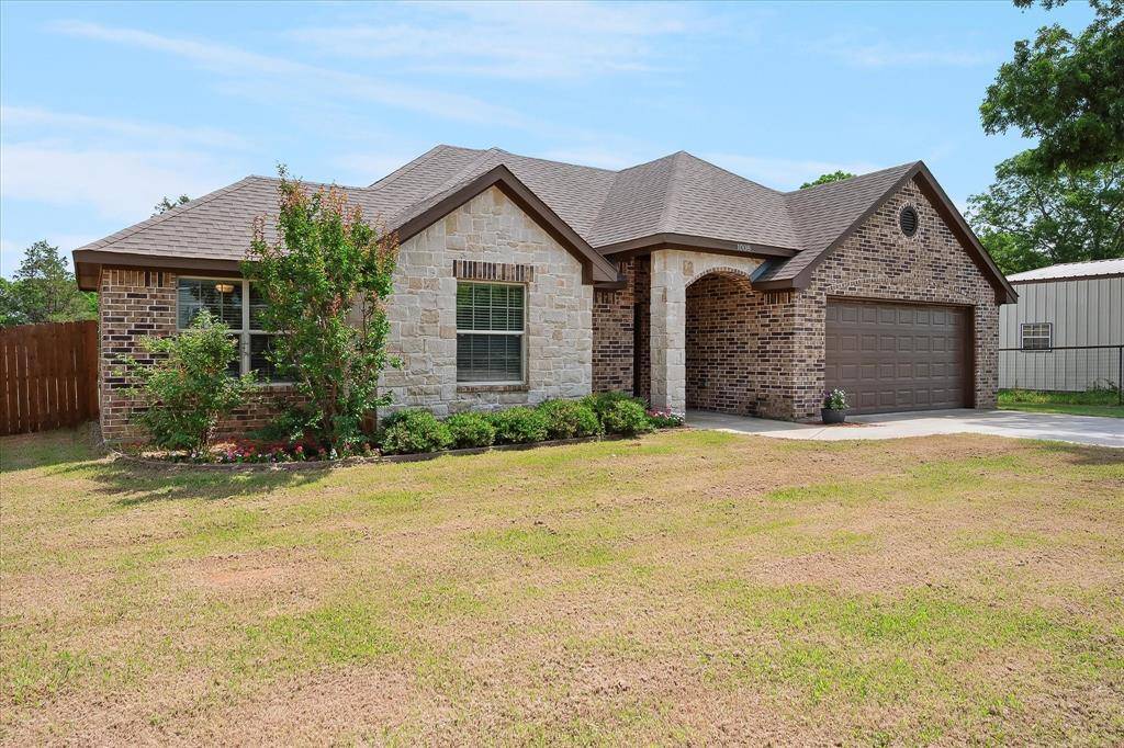 Tioga, TX 76271,1008 N Main Street