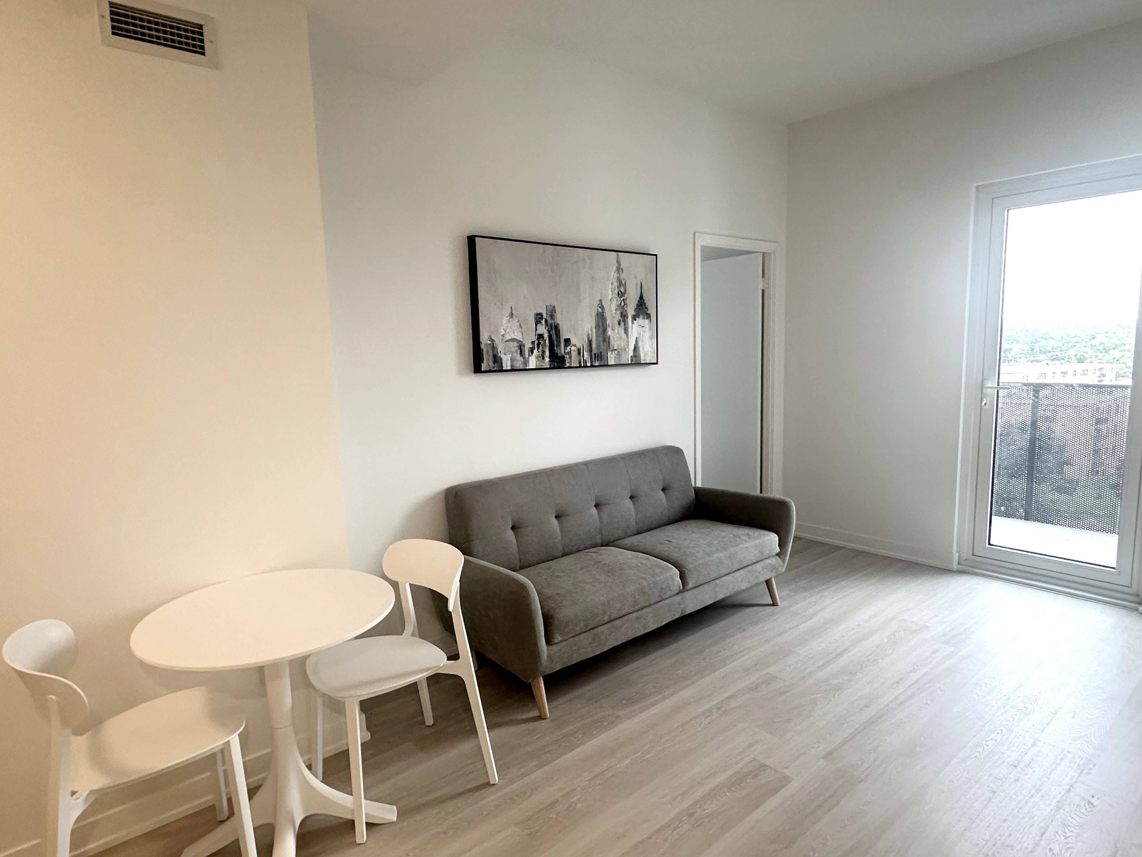 Toronto C06, ON M3H 0E5,500 Wilson AVE #810