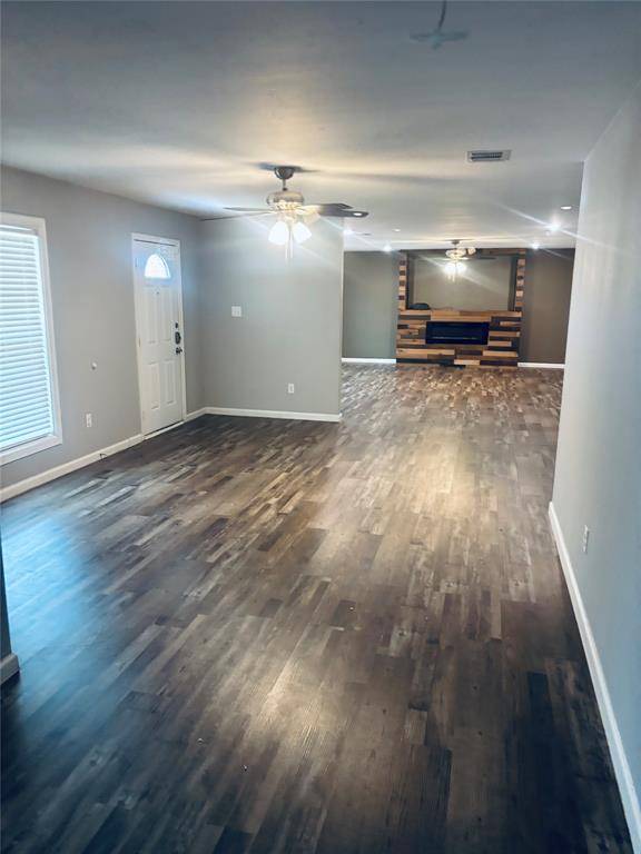 Fort Worth, TX 76119,4829 S Riverside Drive
