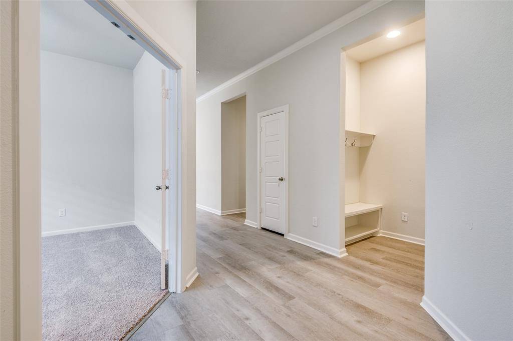 Arlington, TX 76005,1407 Lone Eagle Way