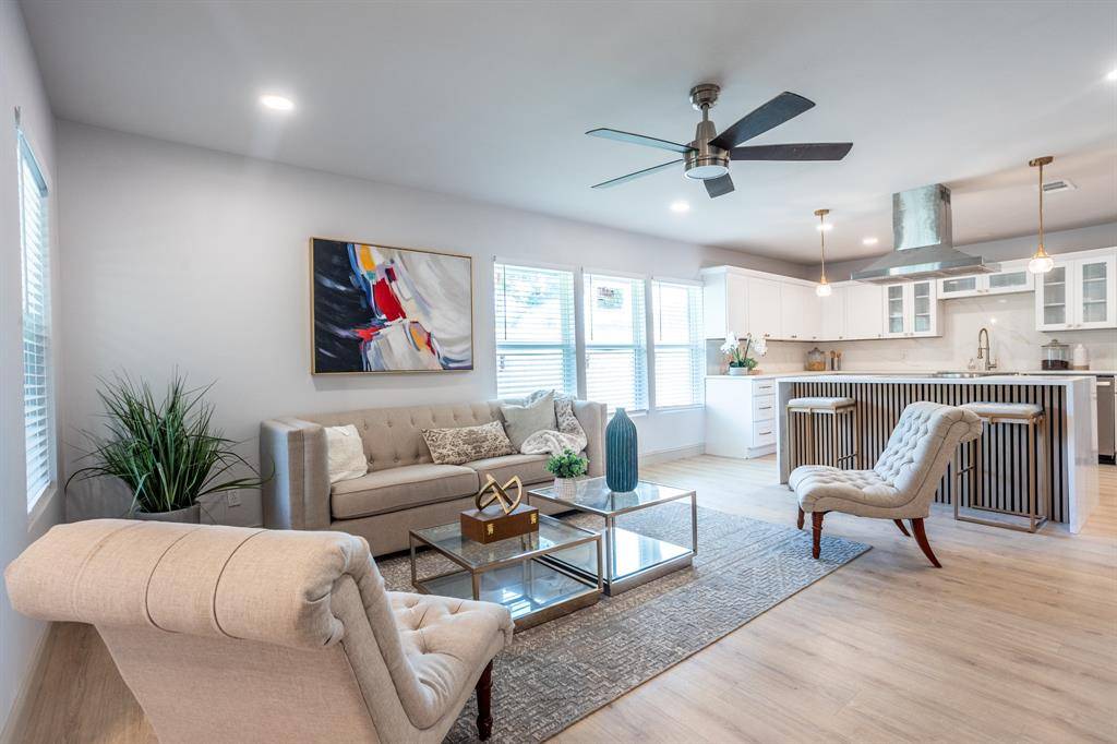 Dallas, TX 75216,2207 Van Cleave Drive