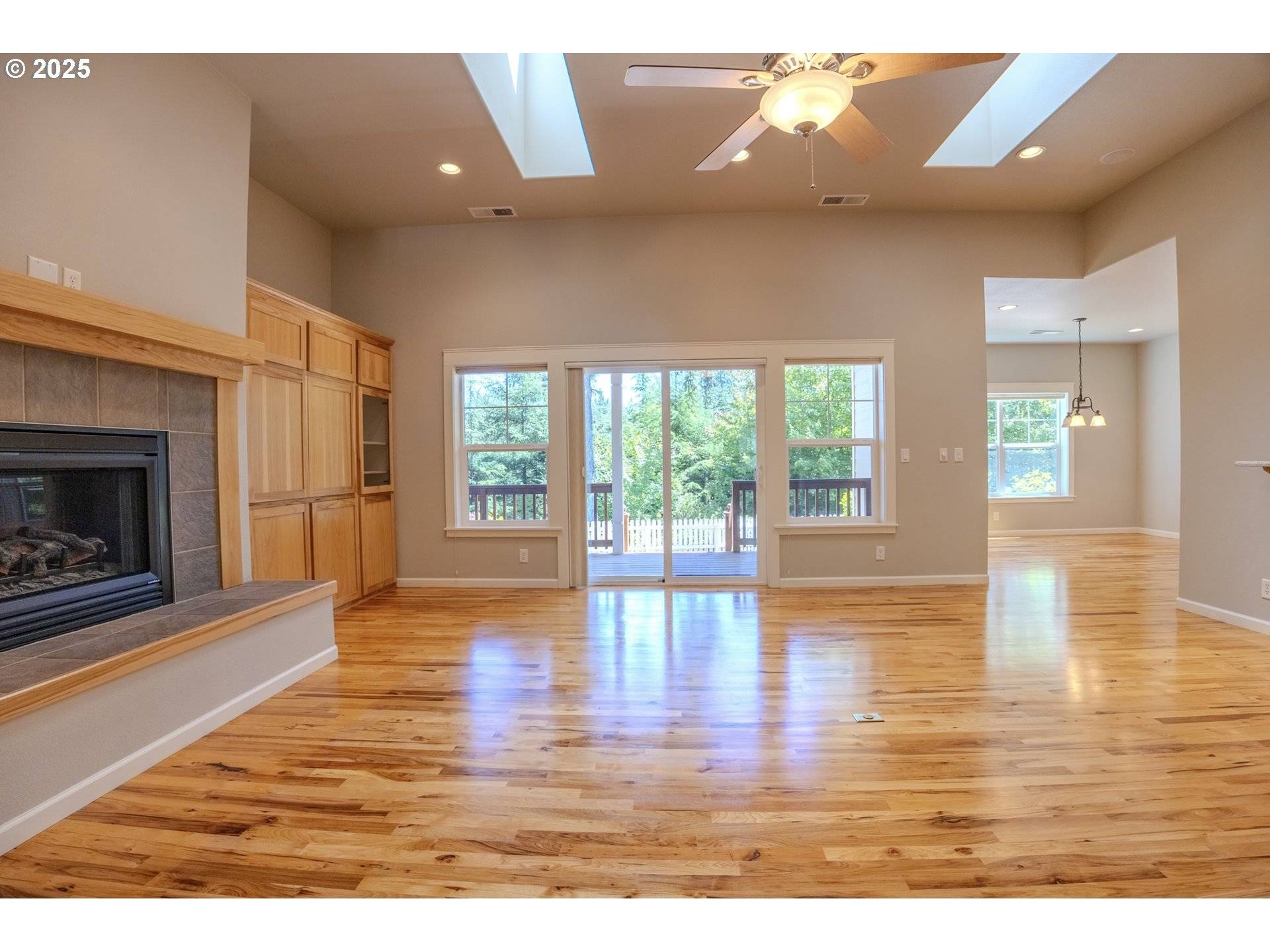 Florence, OR 97439,5500 MEADOW LAKE WAY