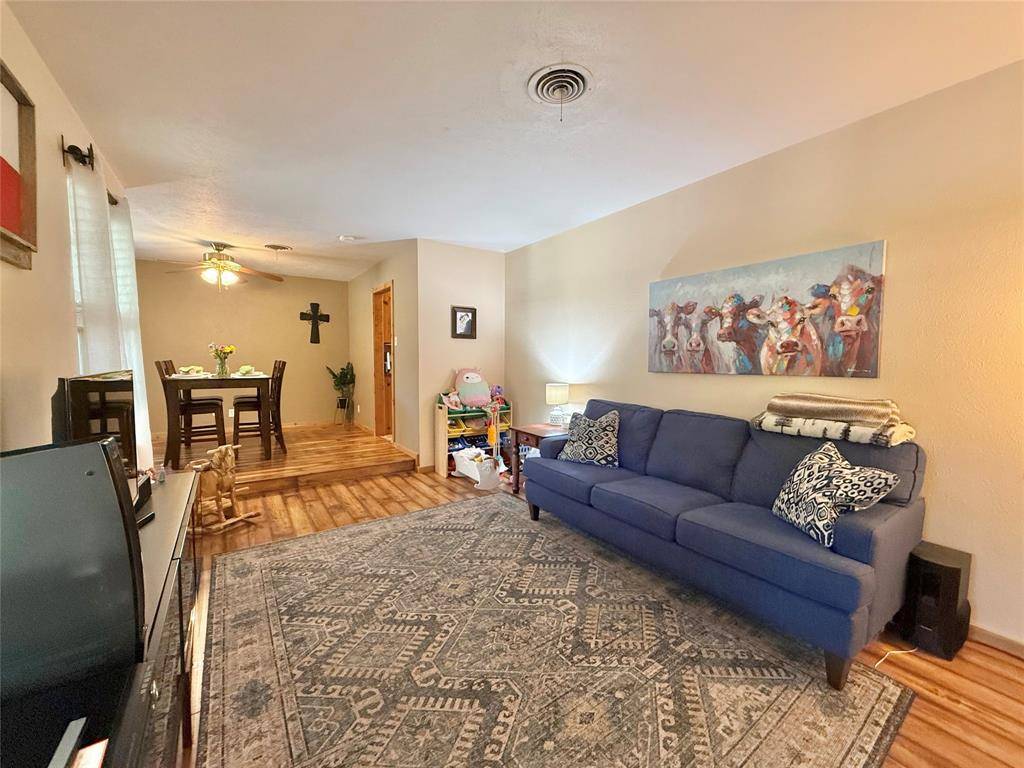 Hurst, TX 76053,604 Caduceus Lane