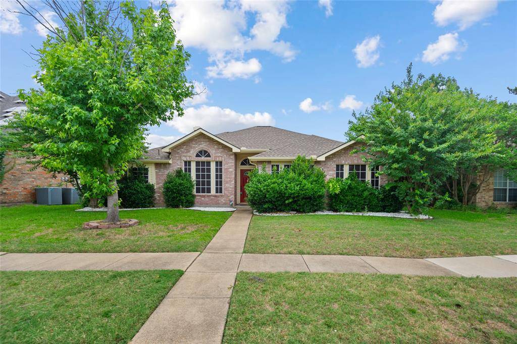 Garland, TX 75040,2726 Crosslands Drive