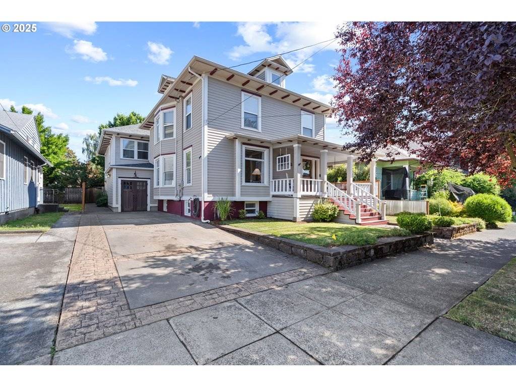 Portland, OR 97202,1337 SE LEXINGTON ST