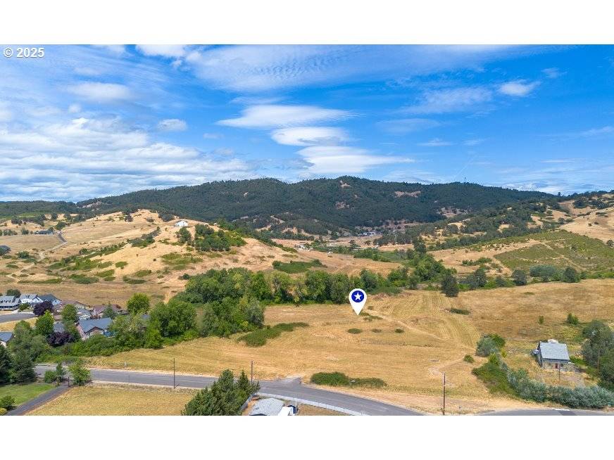 Roseburg, OR 97471,0 LOOKINGGLASS RD